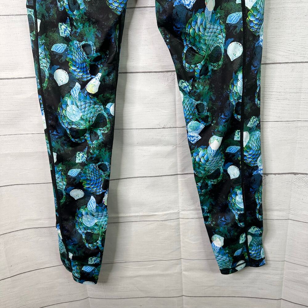 Constantly Varied Gear CVG Womens size XL Mermaid Skull Leggings Workout Goth - Picture 6 of 7